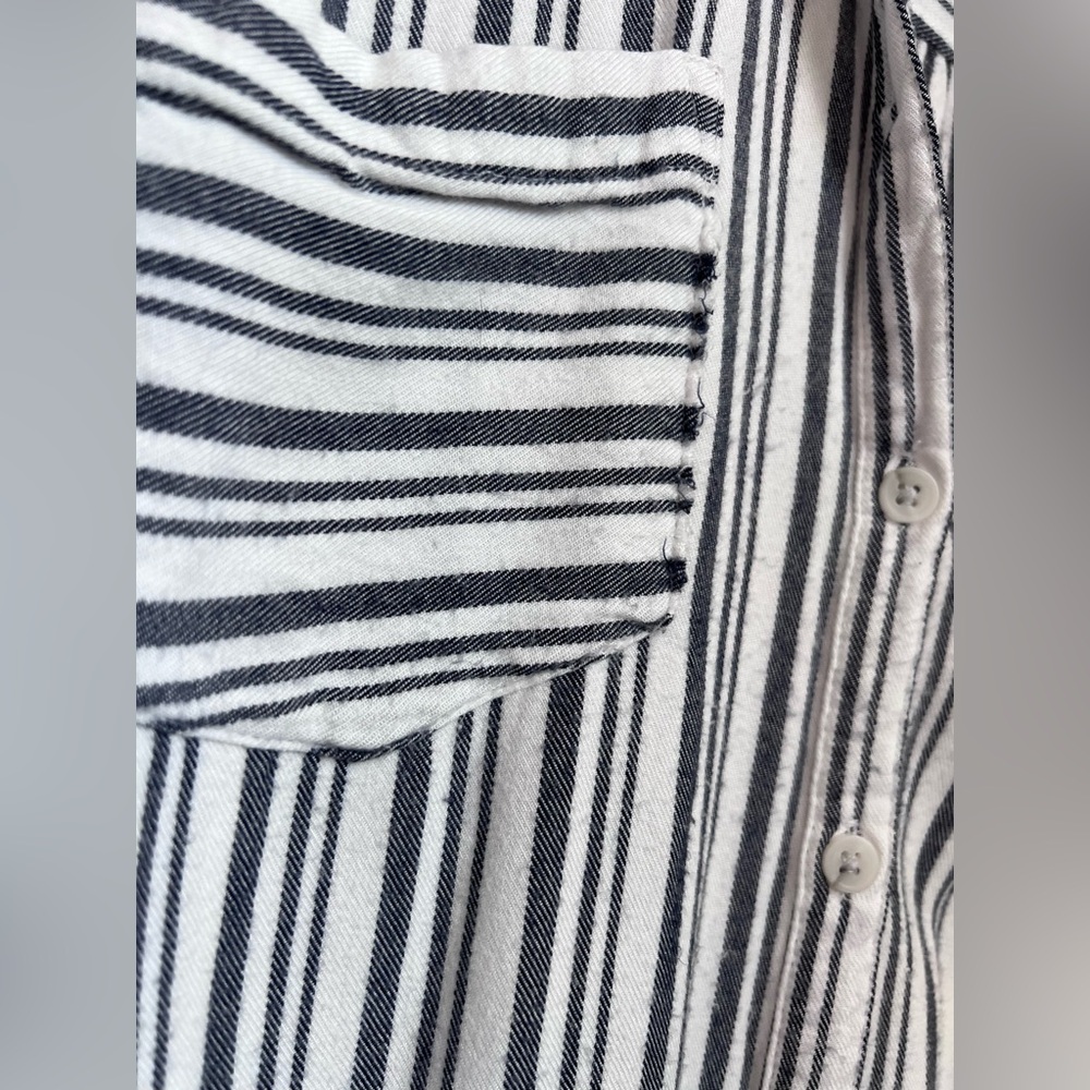 Comfy Striped Button Up Shirt - Picture 4 of 7